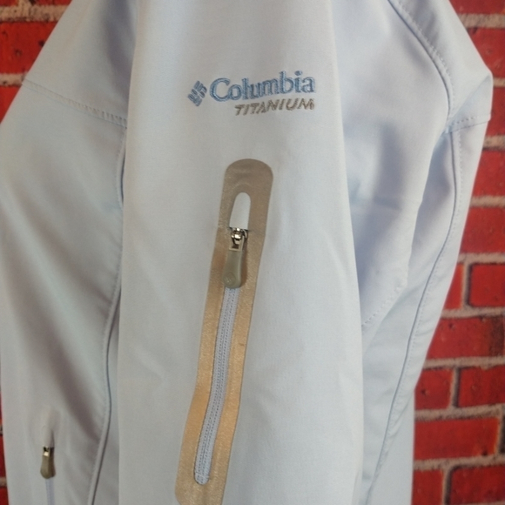 Columbia Titanium Jacket - Picture 5 of 9
